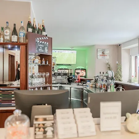 Hotel Dori's 108 3*