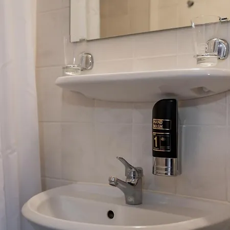 Hotel Dori's 108 3*