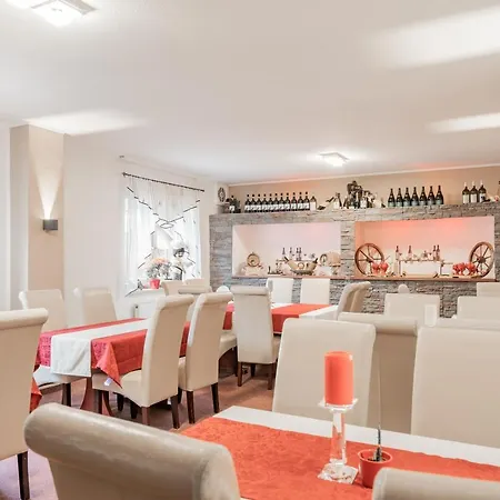 Dori's 108 Hotel Berlin